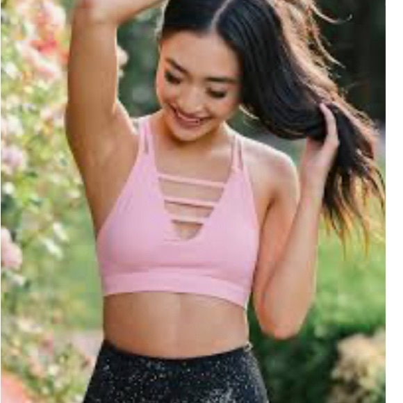 2 grid Zyia sports bras. Great condition. Peach and army green. - Picture 3 of 5